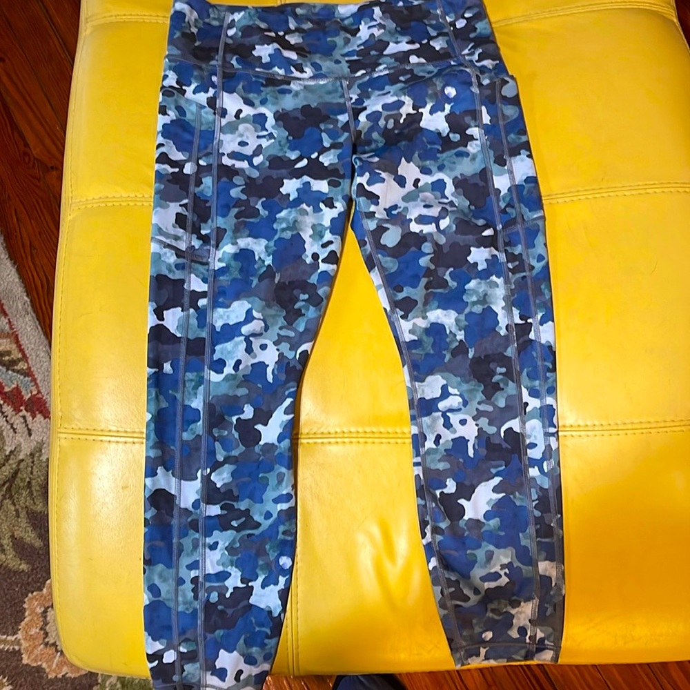 Side pockets, blue green with grey